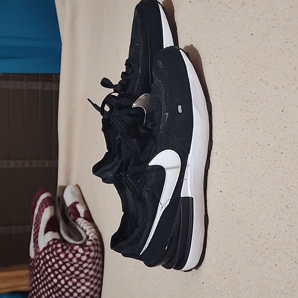 Women Nike Waffle One